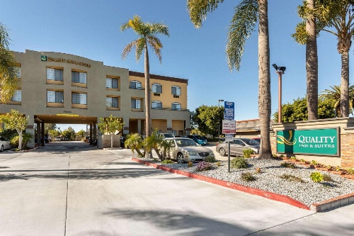 Quality Inn & Suites Huntington Beach image 1